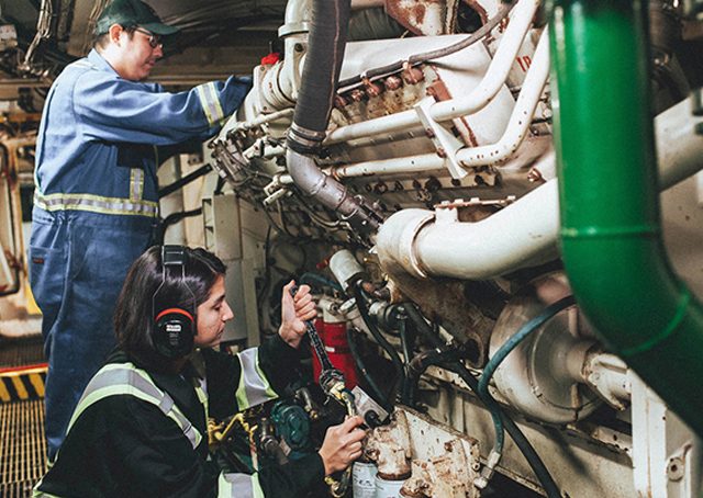 دبلوم الهندسة البحرية